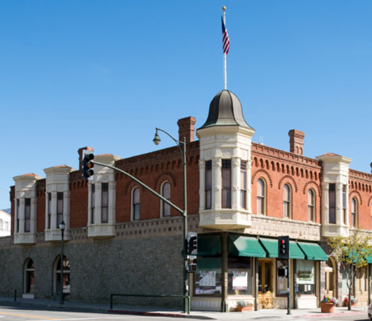 ©"Lymon and Will Stewart" Union Oil